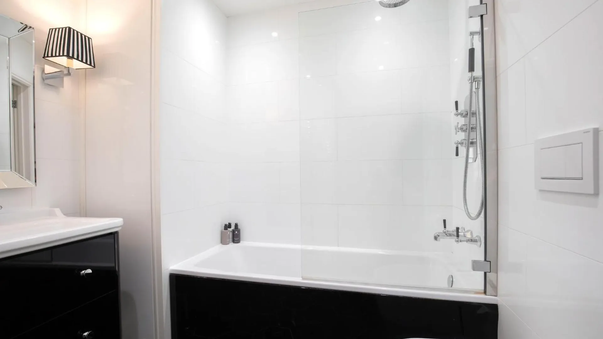 Strozzi Palace Suites By Mansley Cheltenham