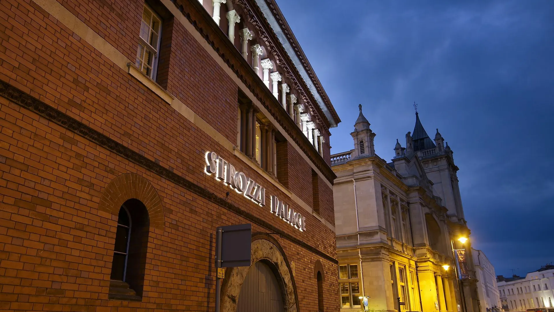Apartment Strozzi Palace Suites By Mansley Cheltenham